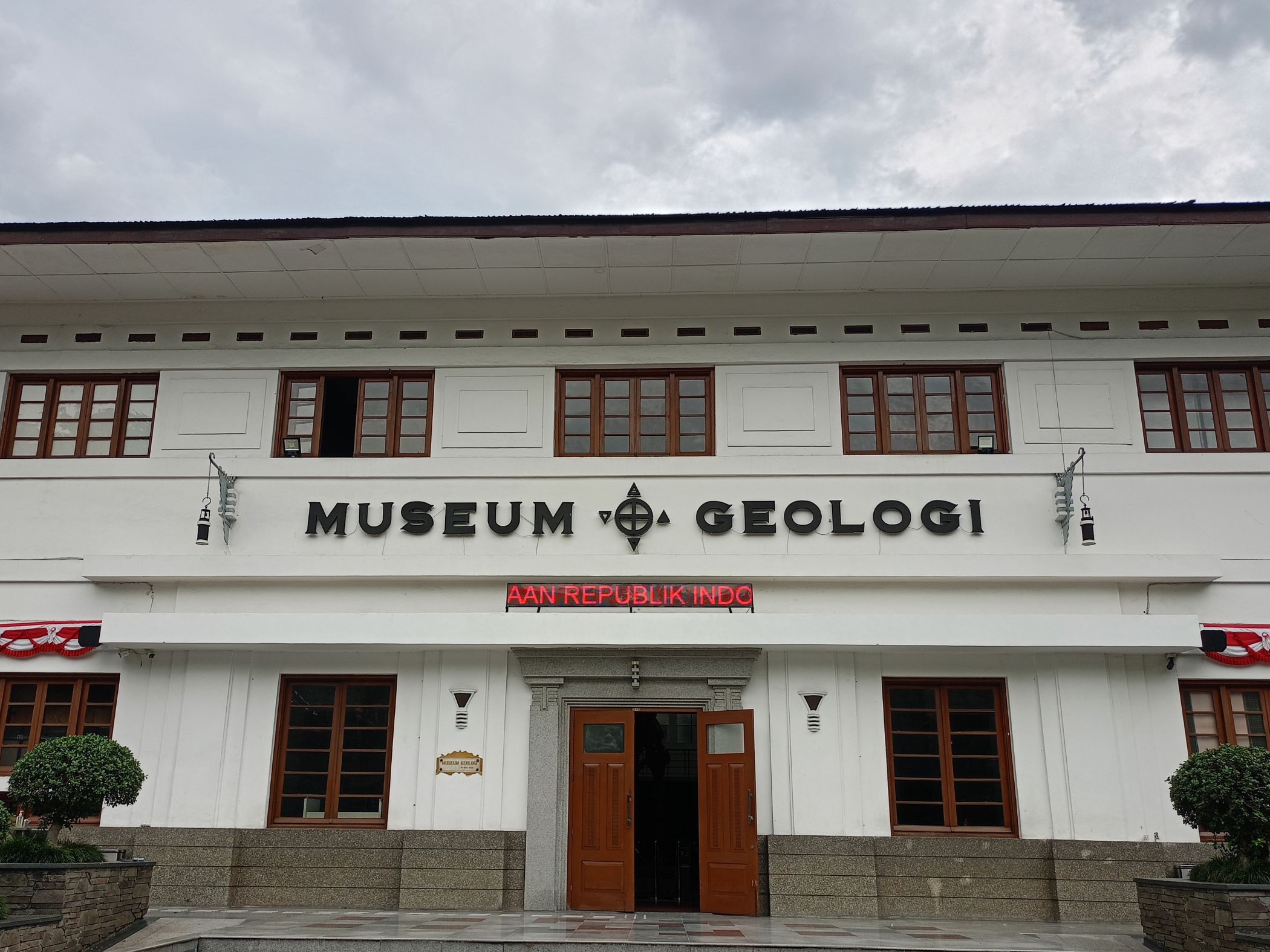Pusat Survei Geologi Ikut Meriahkan “Day and Night at The Museum”