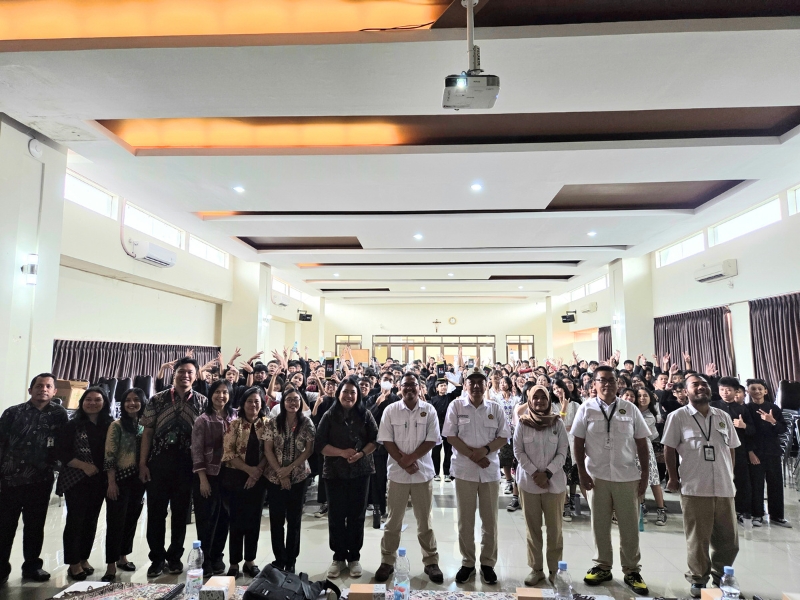 Tingkatkan Kewaspadaan Bencana, Badan Geologi Edukasi Siswa SMP Santa Maria Mengenai Potensi Sesar Lembang
