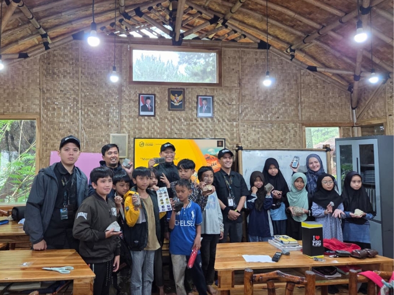 Kegiatan Sosialisasi Kebumian dan Pemahaman Geologi