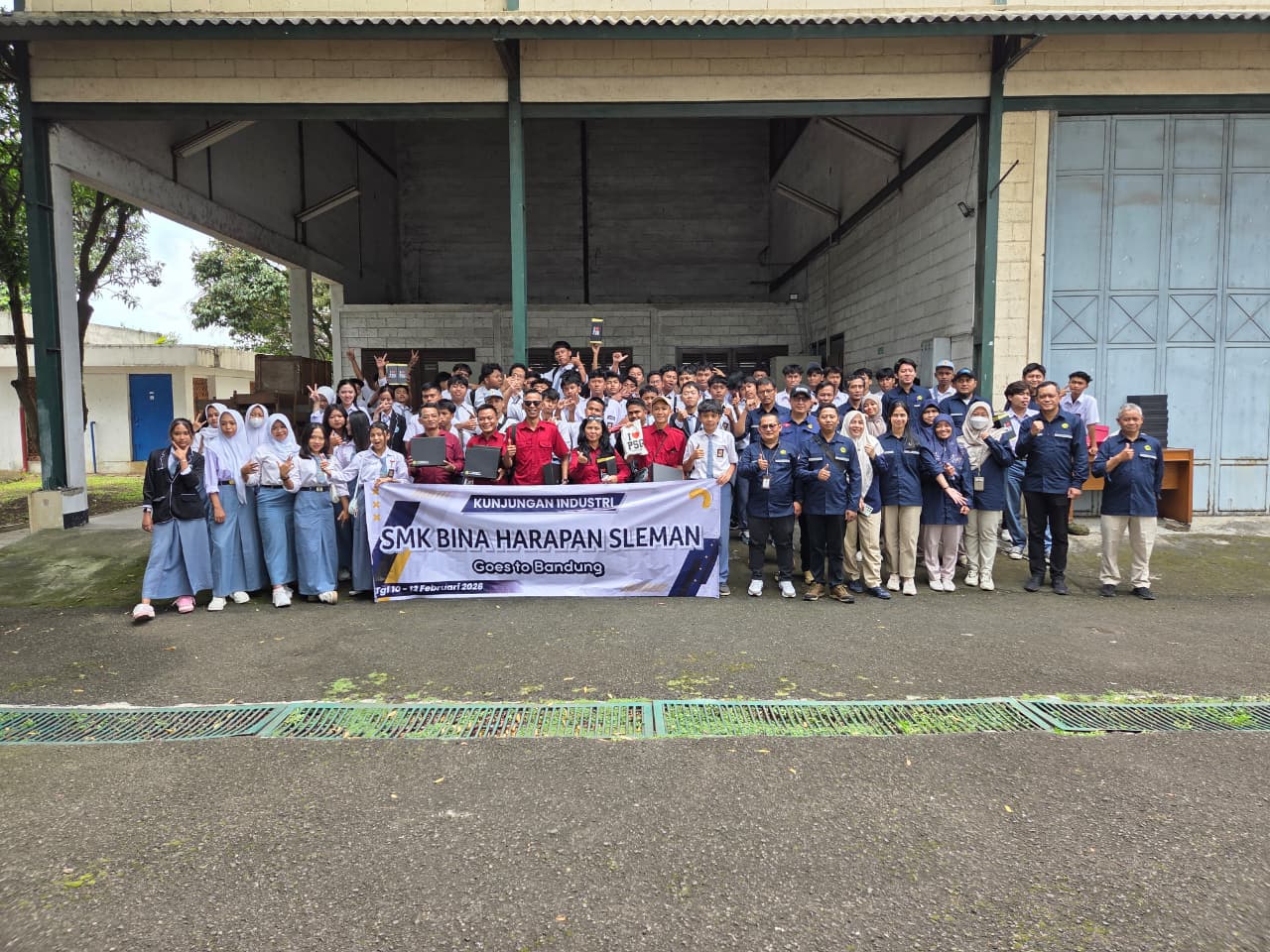 Kunjungan dan Knowledge Sharing SMK Bina Harapan Sleman